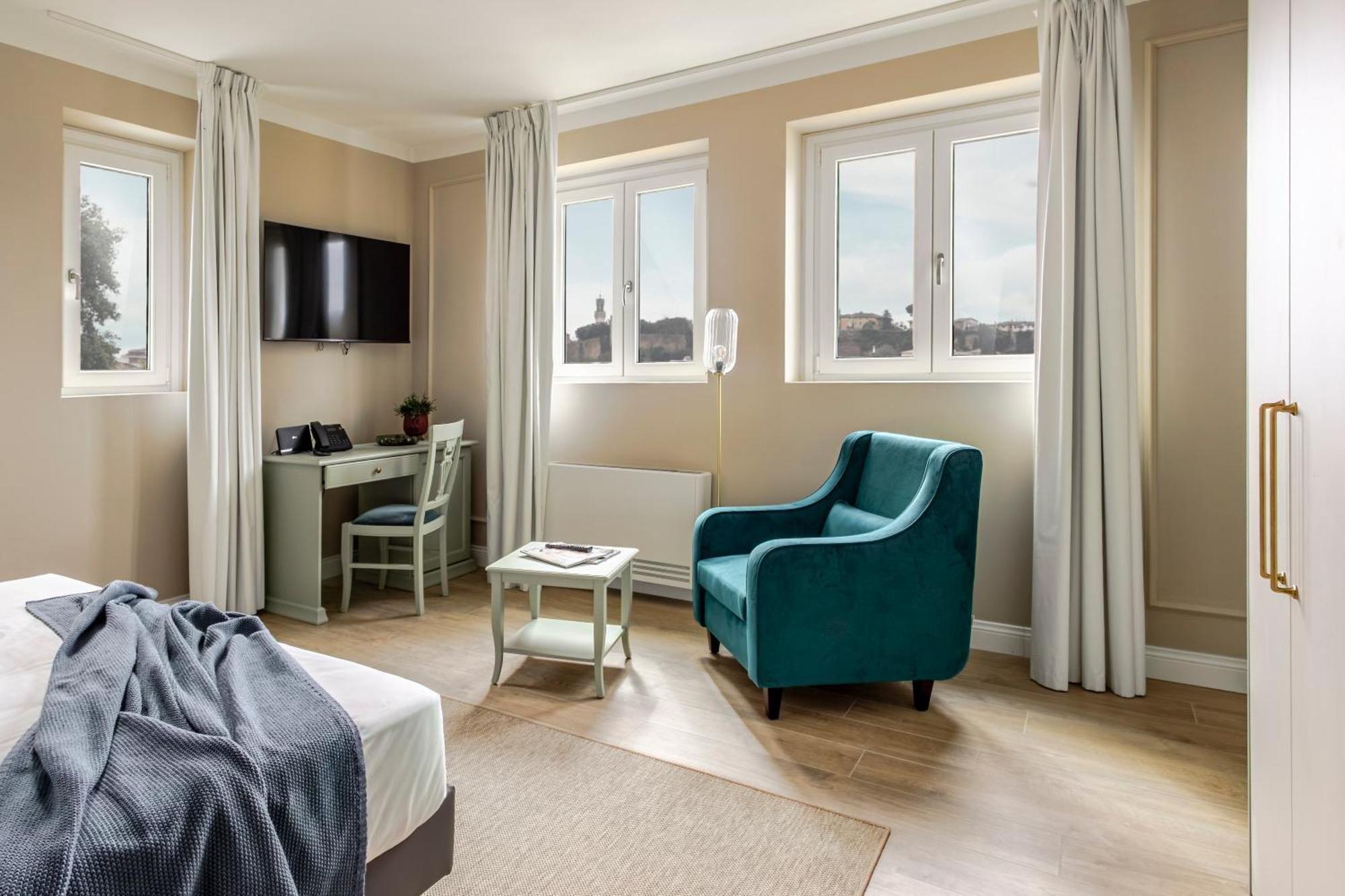 Large Double Room